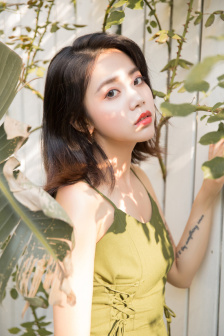 暴躁少女CSGO免费观看